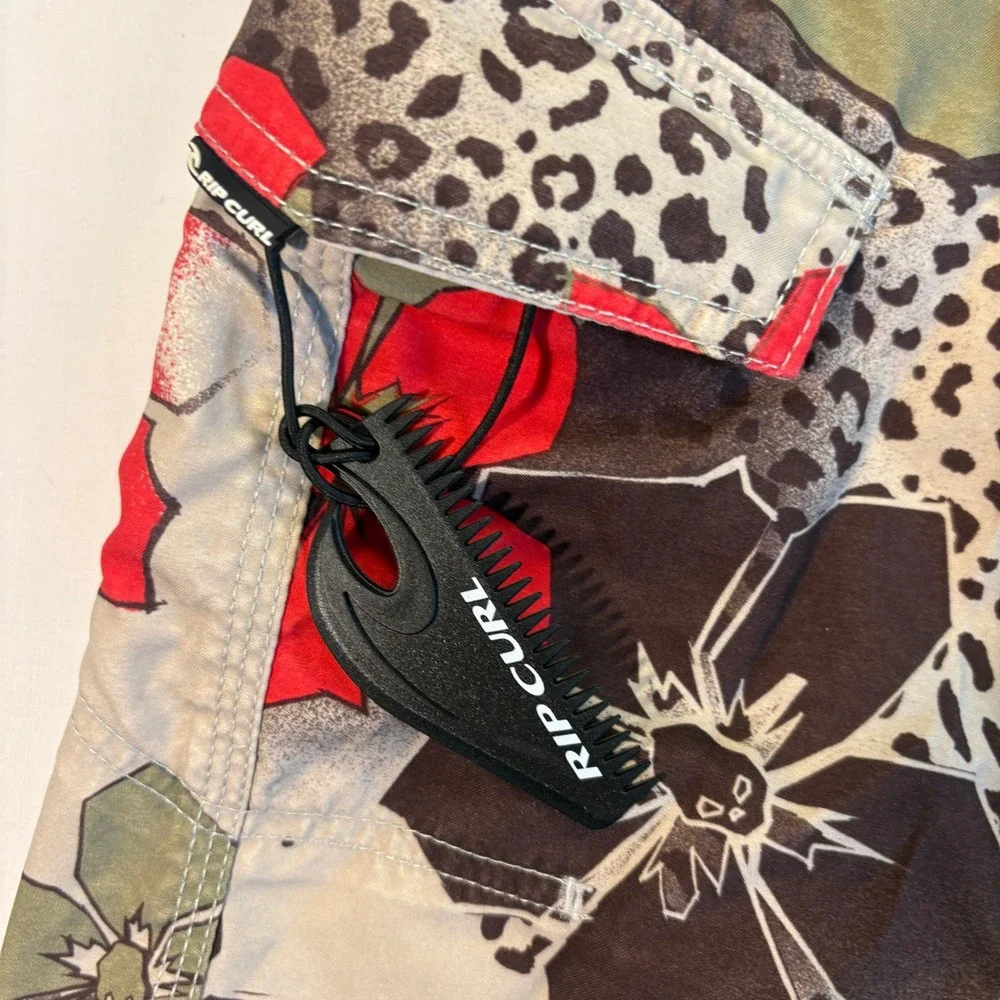 Rip Curl Mens Floral Leopard Skull Board Shorts Size 30 Red Black CBOUXQ